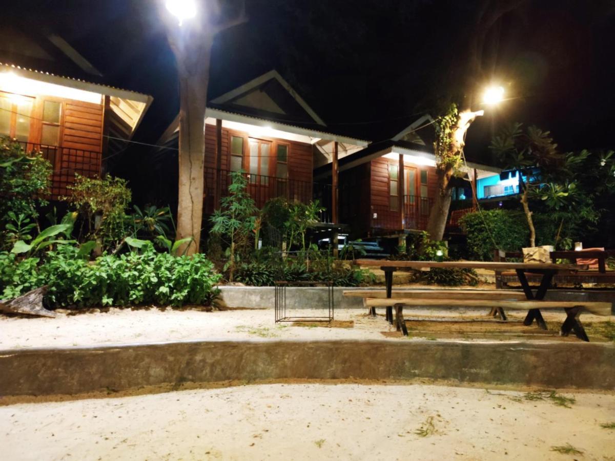 Riddim Garden Hotel Koh Samet Exterior photo